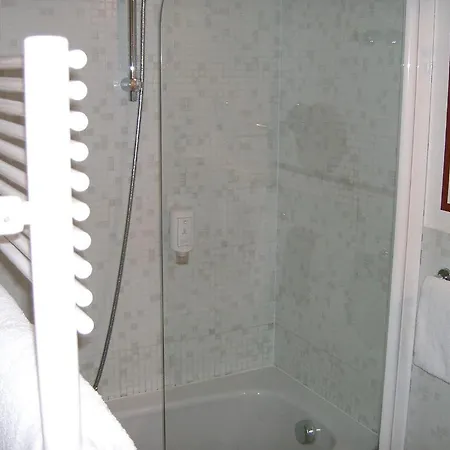 Hotel Tyrol-Alpenhof 3*