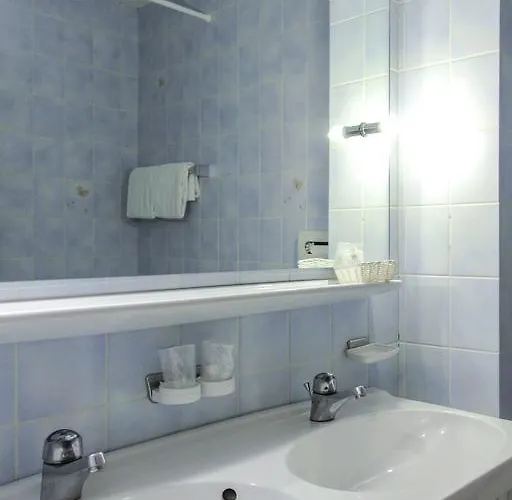 ホテル チロル アルペンホフ 3*