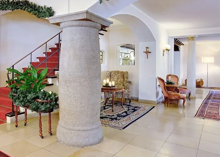 ホテル チロル アルペンホフ 3*