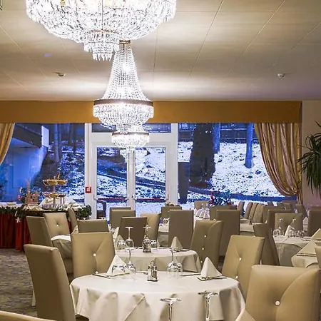 Отель Hotel Tyrol-Alpenhof