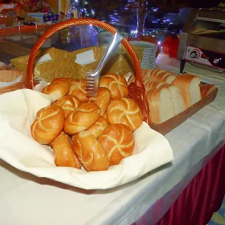 Hotel Tyrol-Alpenhof 3* Зеефельд в Тироле