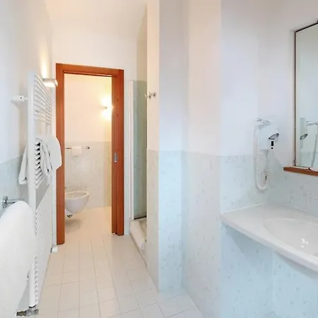 Отель Hotel Tyrol-Alpenhof