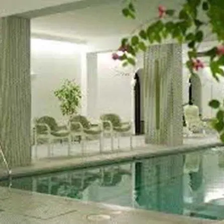 Hotel Tyrol-Alpenhof Отель 3*
